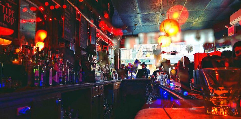 New York s Best Dive Bars new-york-s-best-dive-bars